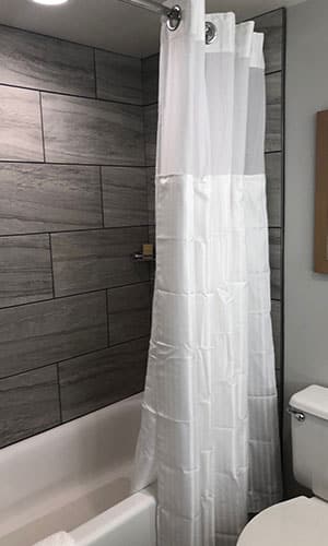 Double Tree Hotel Boston Bathroom Shower