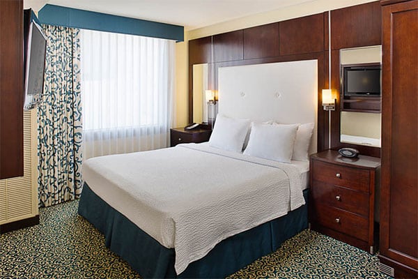 Residence Inn San Diego Bed